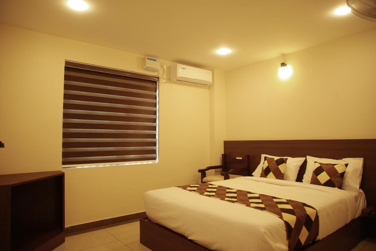 Kalathil Tourist Home Kunnamkulam Exterior foto